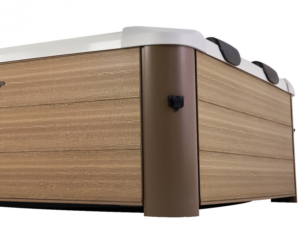 Сборный уличный джакузи Mspa Oslo Amber Plus 180х180х65см М-Спа Осло Амбер Плюс с гидромассажем